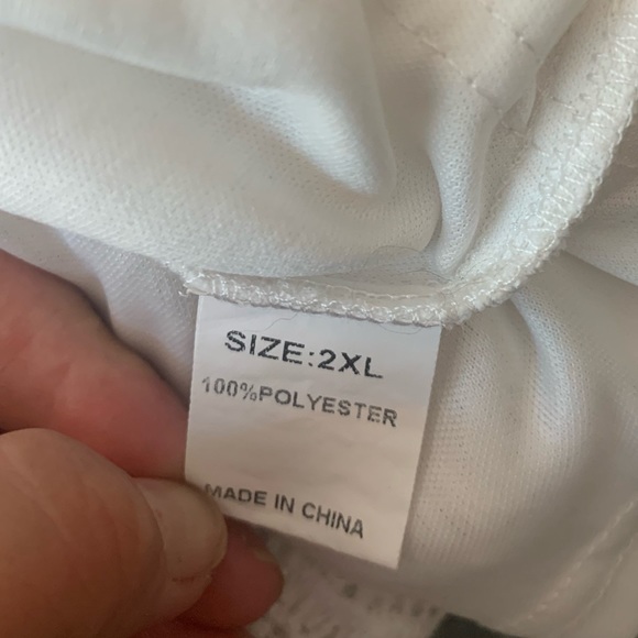 Women’s Lace Vintage Inspired V-neck Top - Picture 8 of 8